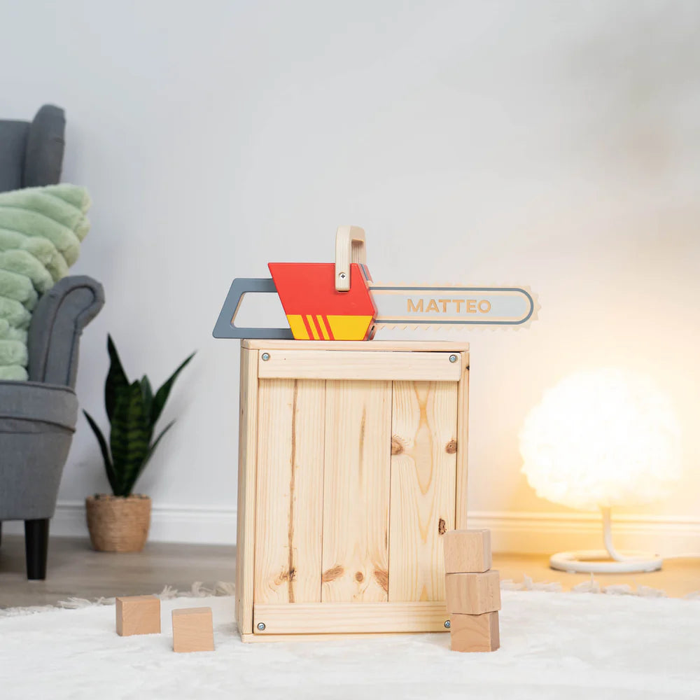 Kettensäge Spielzeug aus Holz personalisiert